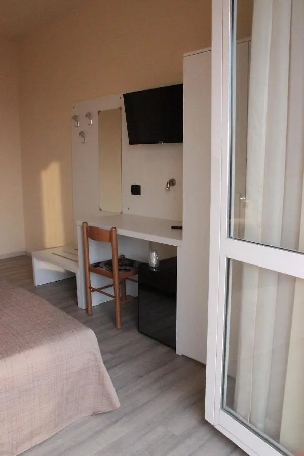 ***  Hotel Rex Milano Италия