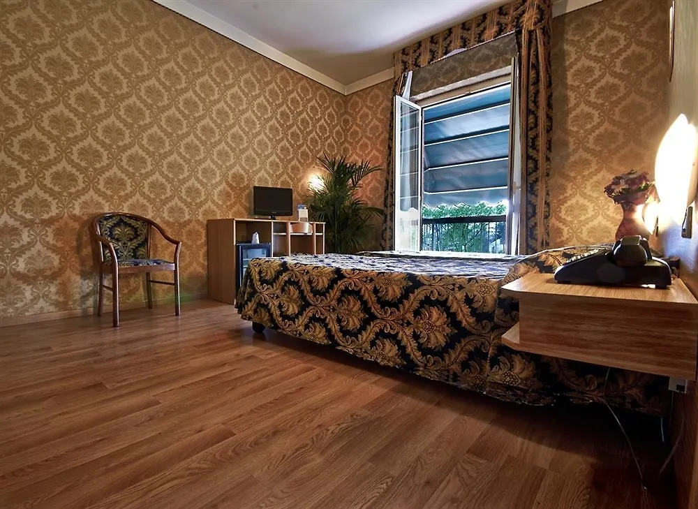 Hotel Rex Milano  Милан